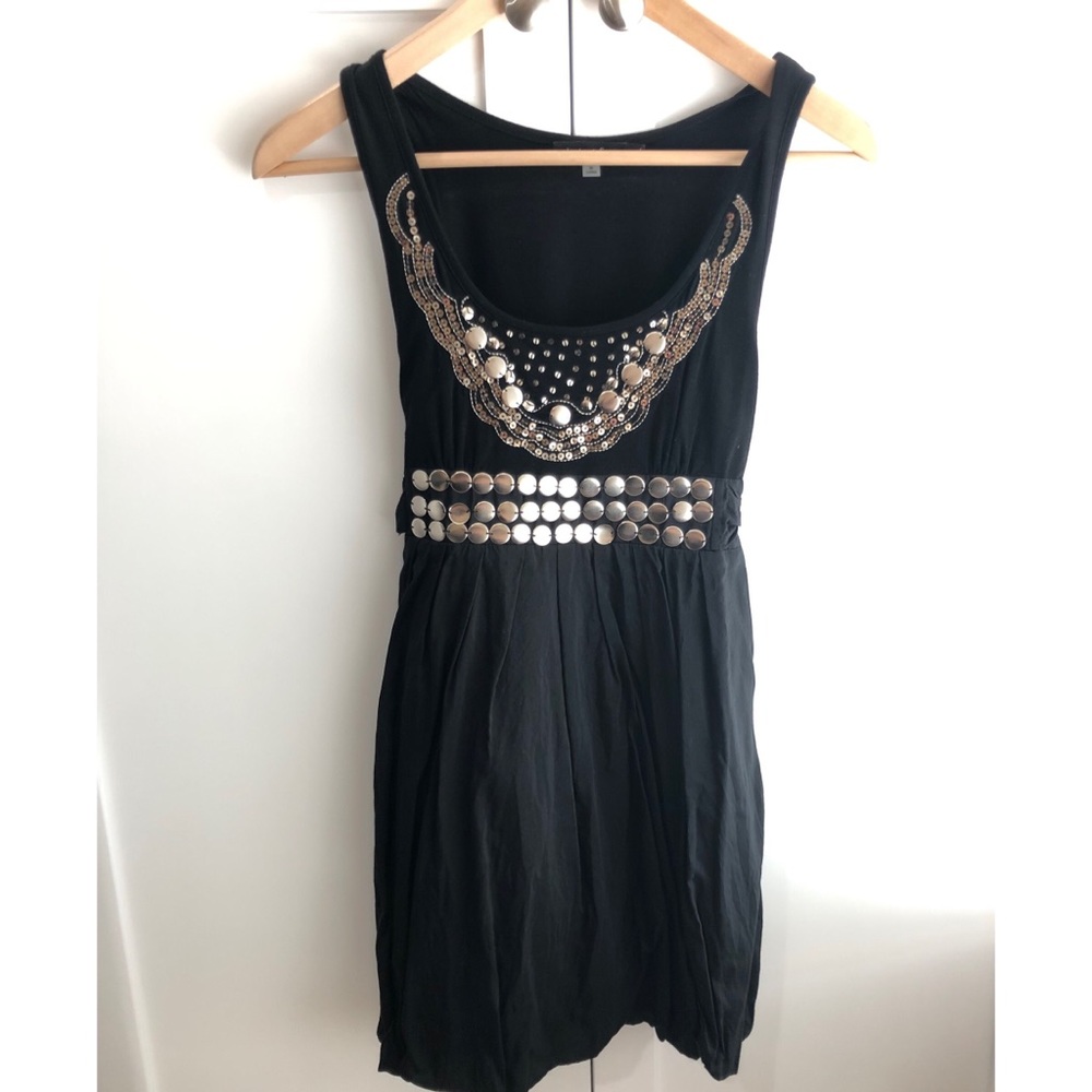 Beautiful black dress with detail